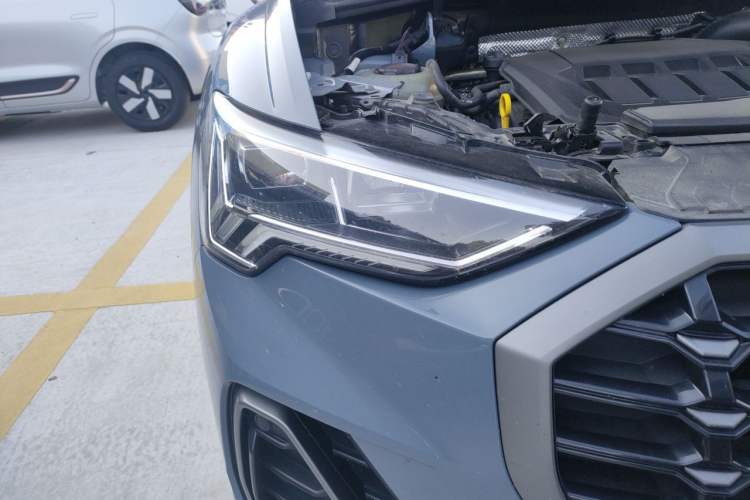 Used Audi Q3 2022 40 TFSI RS Package Performance Model Right Front Headlight