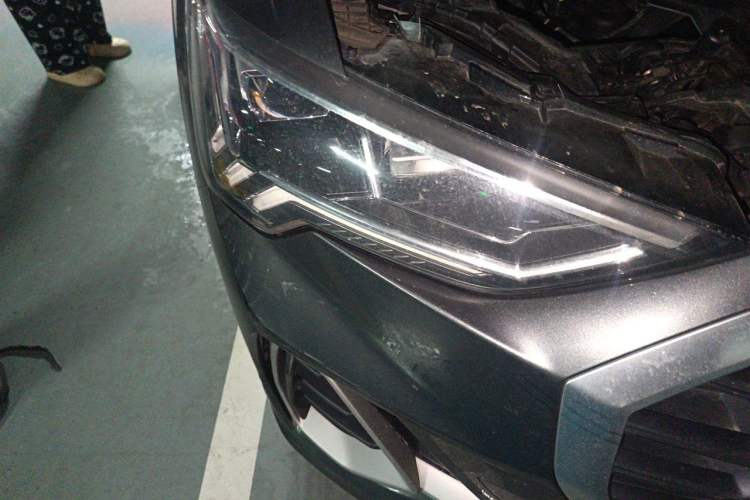 Used Audi Q3 2022 40 TFSI Fashion Dynamic Model Right Front Headlight