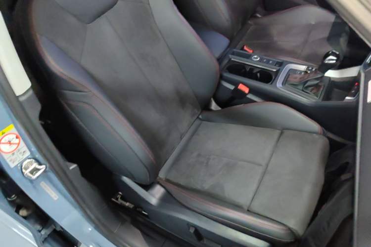 Used Audi Q3 2022 40 TFSI RS Package Performance Model Right Front Seat