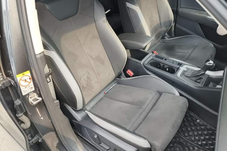 Used Audi Q3 2022 35 TFSI Fashion Dynamic Model Right Front Seat