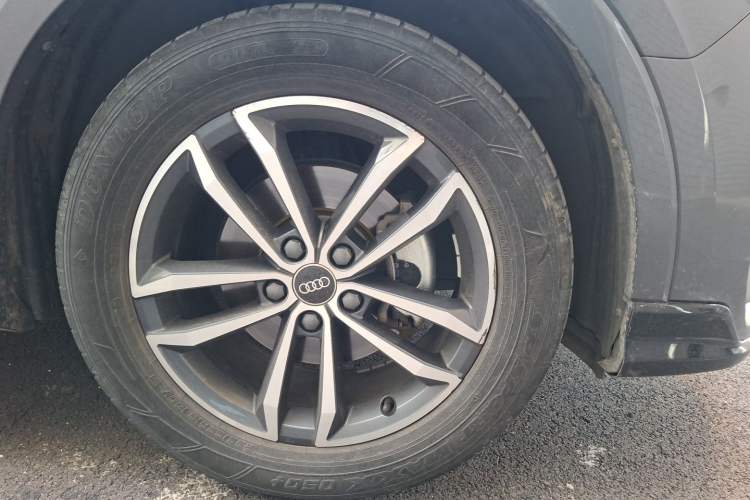 Used Audi Q3 2022 35 TFSI Progressive Dynamic Edition Right Front Wheel Hub