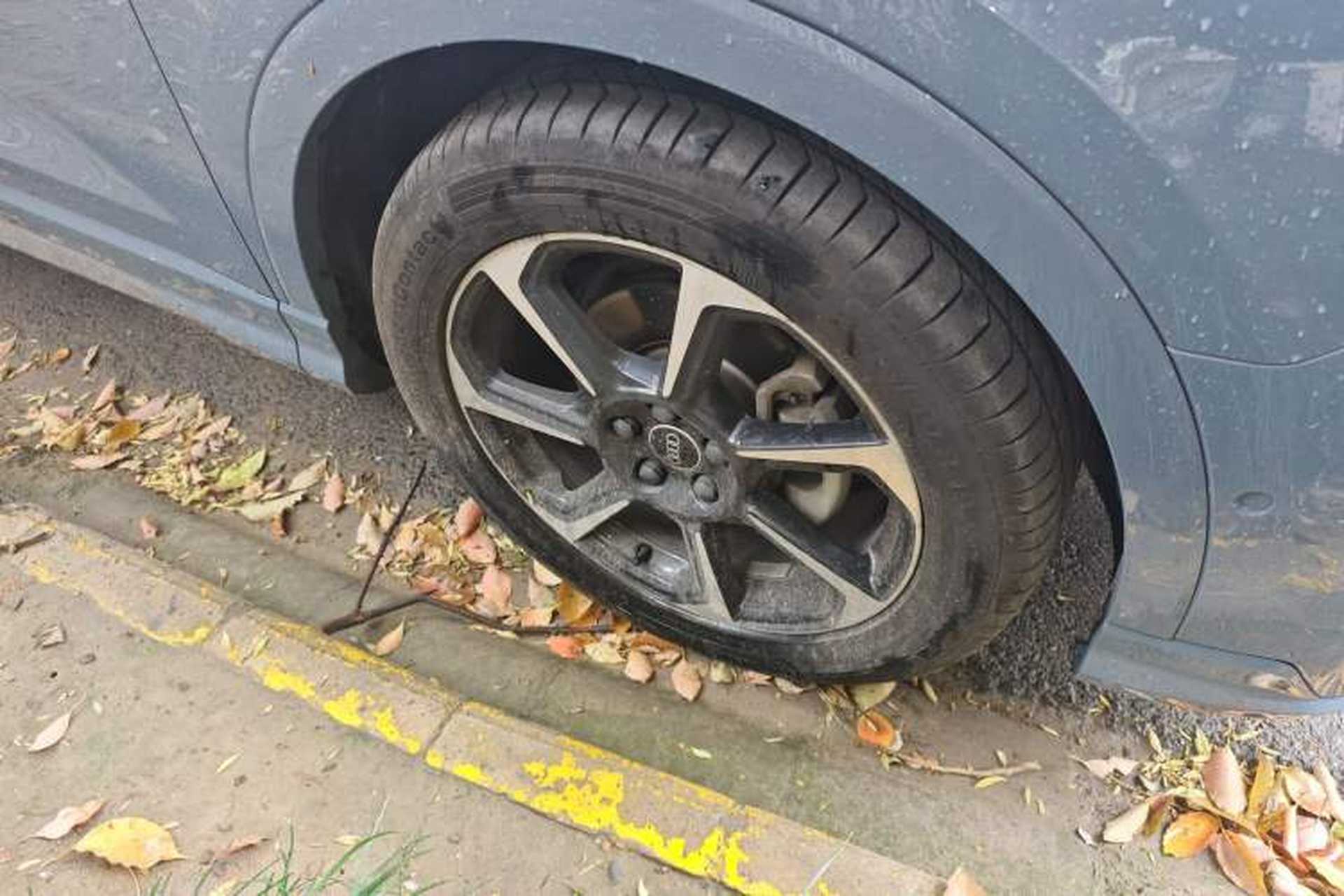 Used Audi Q3 2022 40 TFSI RS Package Performance Model Right Front Wheel Hub