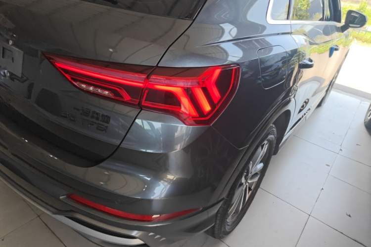 Used Audi Q3 2022 35 TFSI Progressive Dynamic Edition Right Rear Taillight