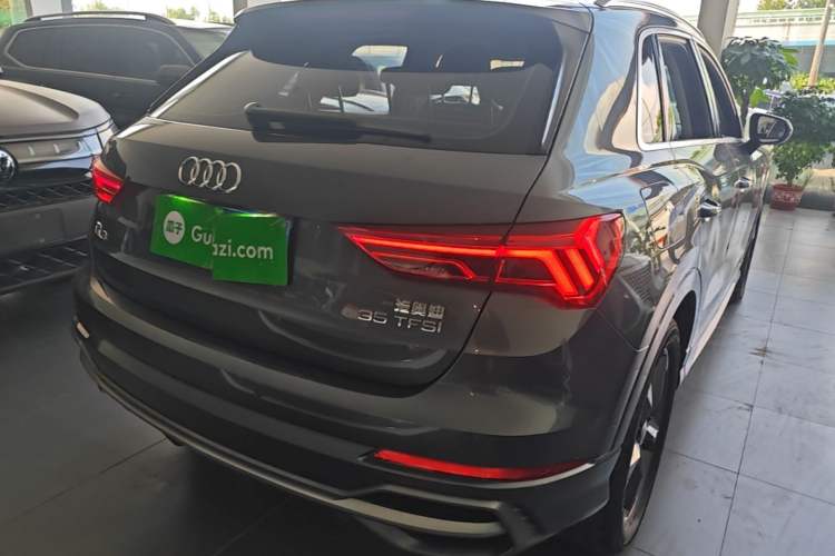Used Audi Q3 2022 35 TFSI Fashion Dynamic Model Right Rear Taillight