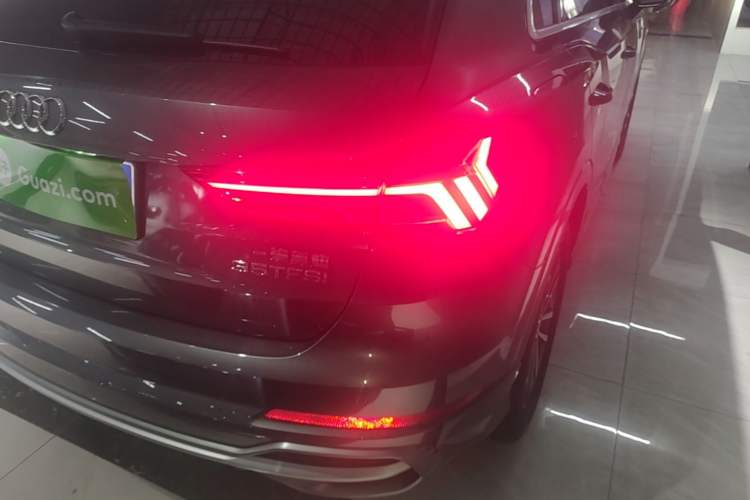 Used Audi Q3 2022 35 TFSI Progressive Dynamic Edition Right Rear Taillight