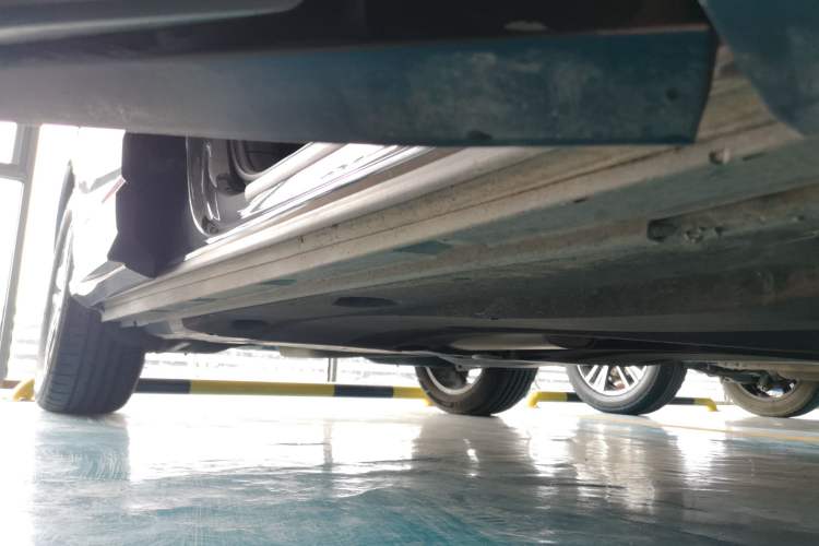 Used Audi Q3 2022 40 TFSI Fashion Dynamic Model Right Side Sill