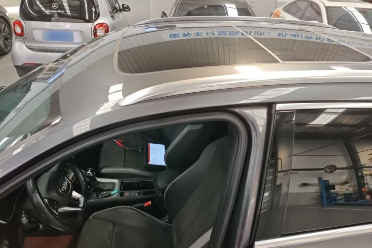 Used Audi Q3 2022 45 TFSI quattro Fashion Dynamic Model Roof