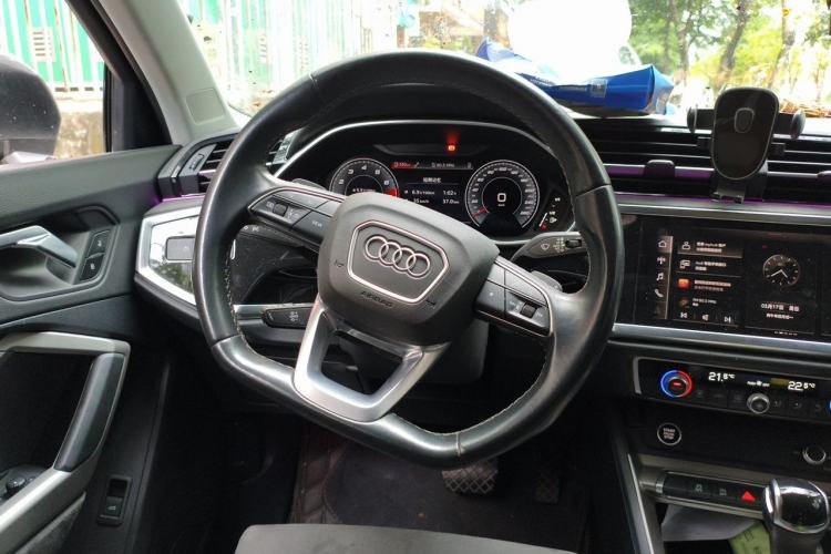 Used Audi Q3 2022 35 TFSI Fashion Dynamic Model Steering Wheel
