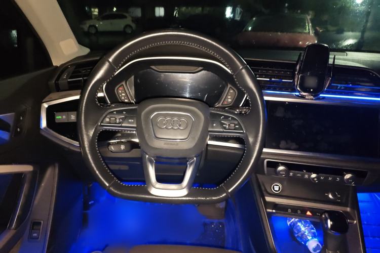 Used Audi Q3 2022 35 TFSI Fashion Dynamic Model Steering Wheel