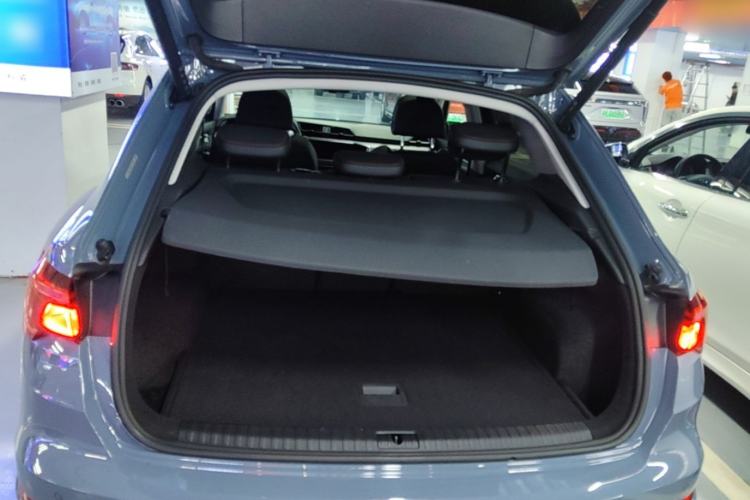 Used Audi Q3 2022 40 TFSI RS Package Performance Model Trunk