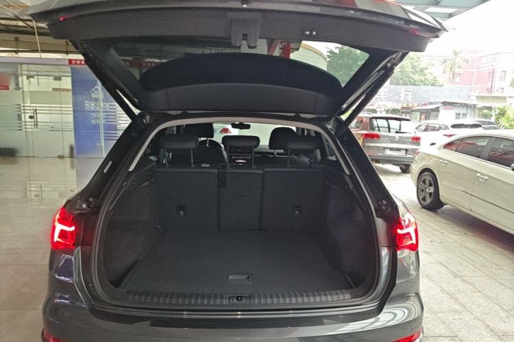 Used Audi Q3 2022 40 TFSI Fashion Dynamic Model Trunk