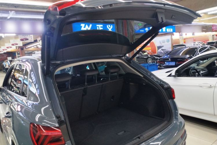 Used Audi Q3 2022 40 TFSI RS Package Performance Model Trunk