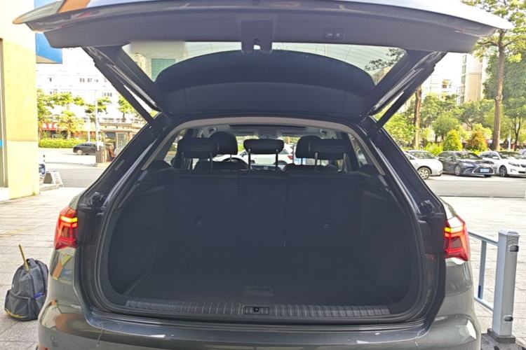 Used Audi Q3 2022 40 TFSI Fashion Dynamic Model Trunk