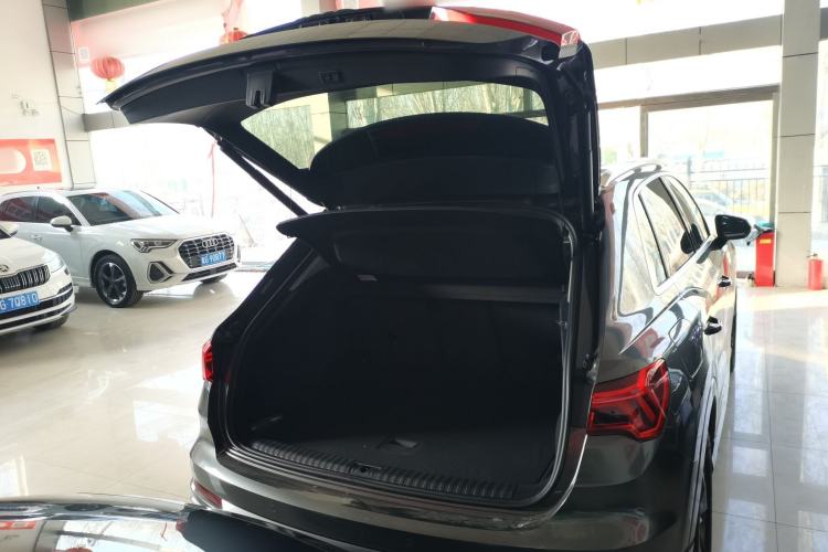 Used Audi Q3 2022 35 TFSI Fashion Dynamic Model Trunk