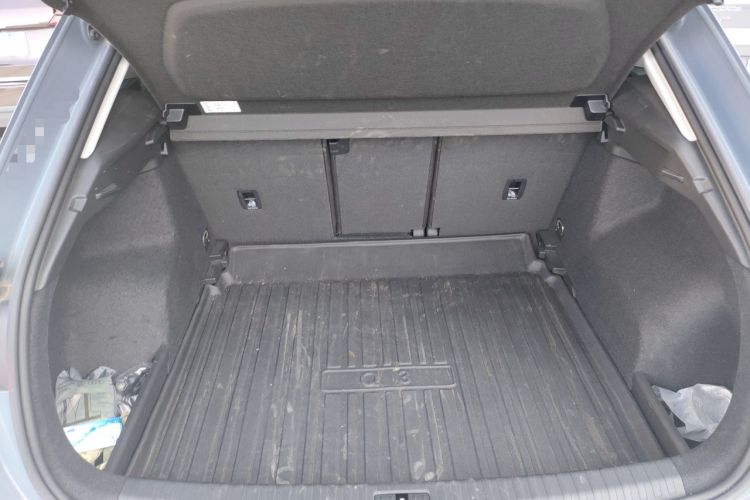 Used Audi Q3 2022 40 TFSI RS Package Performance Model Trunk