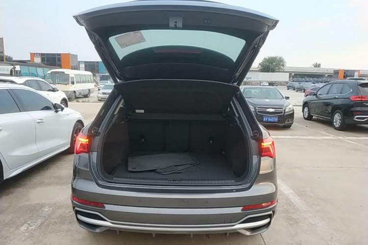 Used Audi Q3 2022 35 TFSI Fashion Dynamic Model Trunk