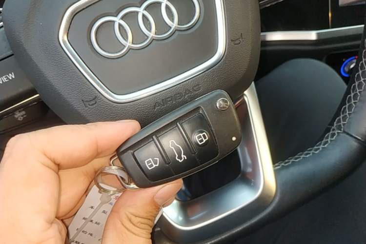 Used Audi Q3 2022 35 TFSI Fashion Dynamic Model Vehicle Key