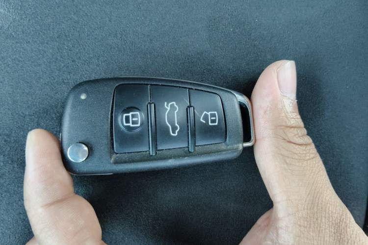 Used Audi Q3 2022 45 TFSI quattro Fashion Dynamic Model Vehicle Key