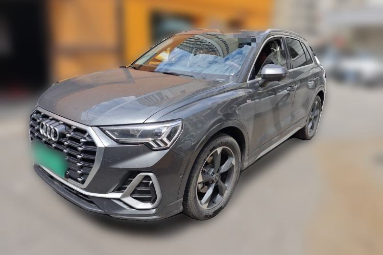 Used Audi Q3 2022 35 TFSI Fashion Dynamic Model Guazi used car, China used car export, Used car for sale, Used cars, Cheapest cars for sale