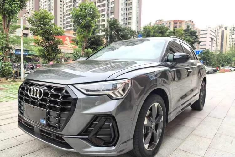 Used Audi Q3 2022 35 TFSI Fashion Dynamic Model Guazi used car, China used car export, Used car for sale, Used  cars, Cheapest cars for sale