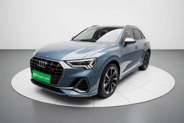 Używany Audi Q3 2022 40 TFSI RS Package Performance Model