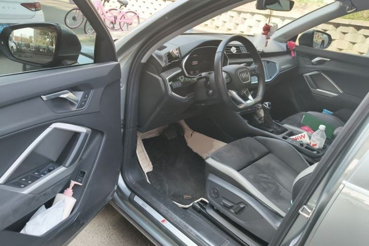 Used Audi Q3 2022 35 TFSI Fashion Dynamic Model Driver Seat