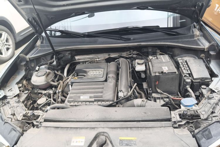 Used Audi Q3 2022 35 TFSI Fashion Dynamic Model Engine Bay