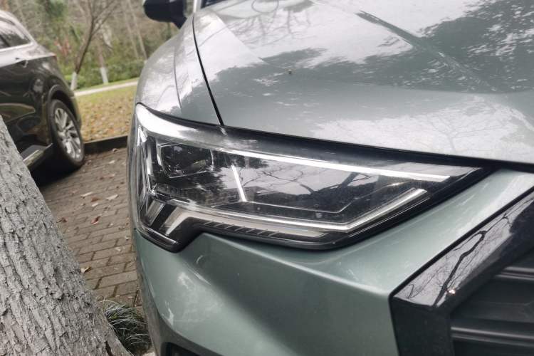 Used Audi Q3 2022 35 TFSI Fashion Dynamic Model Exterior 6