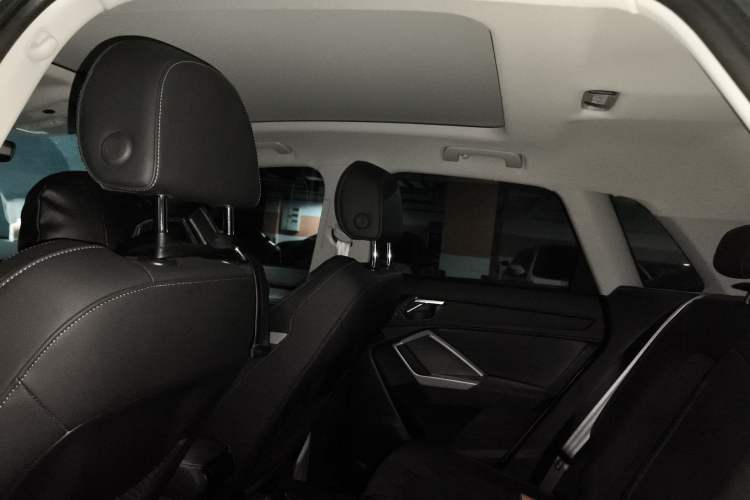 Used Audi Q3 2022 35 TFSI Fashion Dynamic Model Headliner