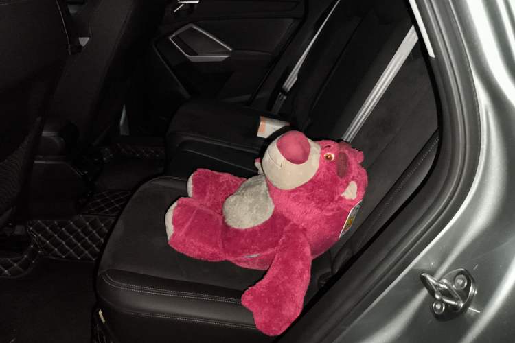 Used Audi Q3 2022 35 TFSI Fashion Dynamic Model Interior 4