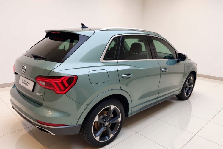 Used Audi Q3 2022 35 TFSI Fashion Dynamic Model Rear Right 45 Deg