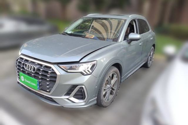 Audi Q3 2022 40 TFSI Fashion Dynamic Model с пробегом