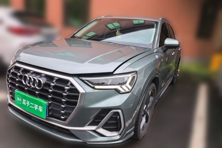 Used Audi Q3 2022 35 TFSI Fashion Dynamic Model Guazi used car, China used car export, Used car for sale, Used  cars, Cheapest cars for sale