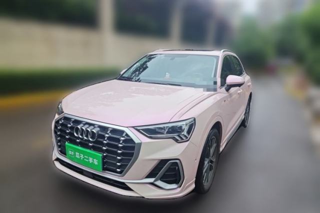 Used Audi Q3 2022 40 TFSI Fashion Dynamic Model