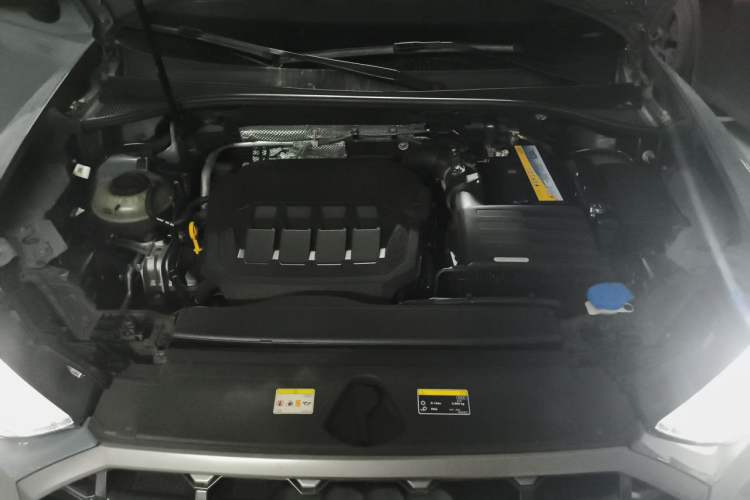 Used Audi Q3 2022 40 TFSI RS Package Performance Model Engine Bay