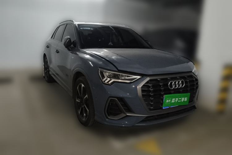 Used Audi Q3 2022 40 TFSI RS Package Performance Model Front Right 45 Deg