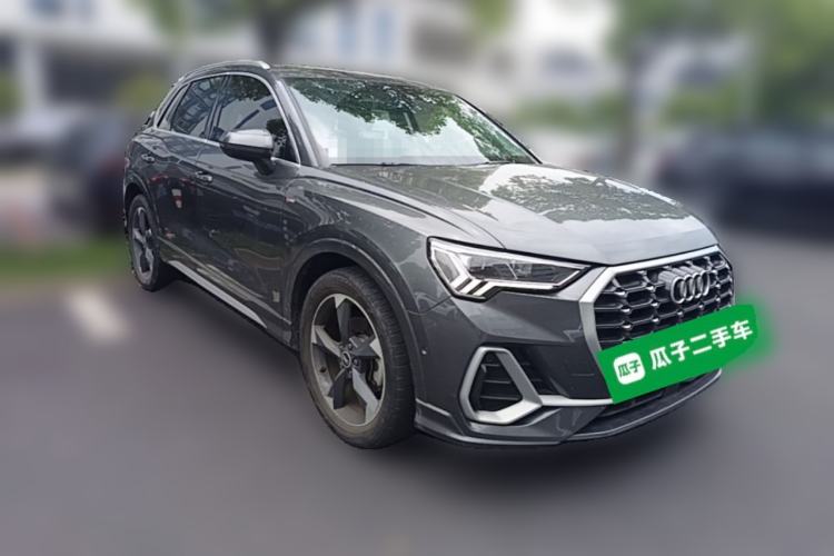 Used Audi Q3 2022 35 TFSI Fashion Dynamic Model Front Right 45 Deg