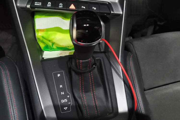 Used Audi Q3 2022 40 TFSI RS Package Performance Model Gear Lever
