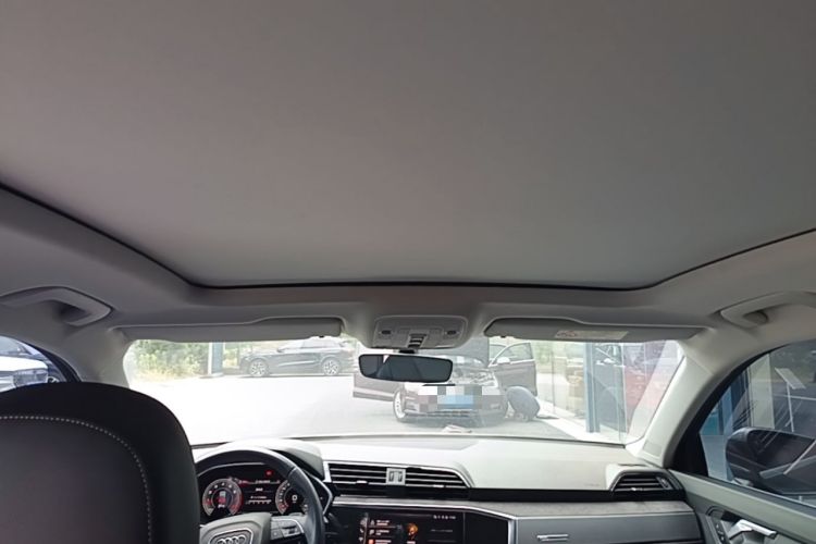 Used Audi Q3 2022 35 TFSI Fashion Dynamic Model Headliner