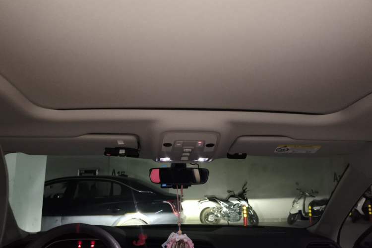 Used Audi Q3 2022 40 TFSI RS Package Performance Model Headliner