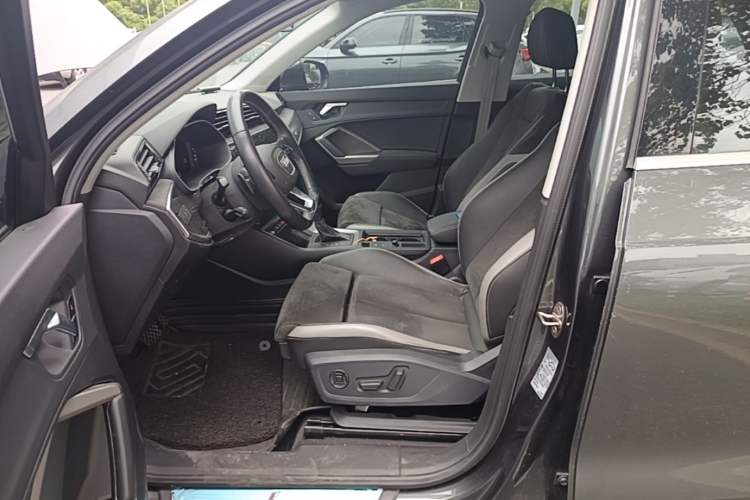 Used Audi Q3 2022 35 TFSI Fashion Dynamic Model Left Front Seat