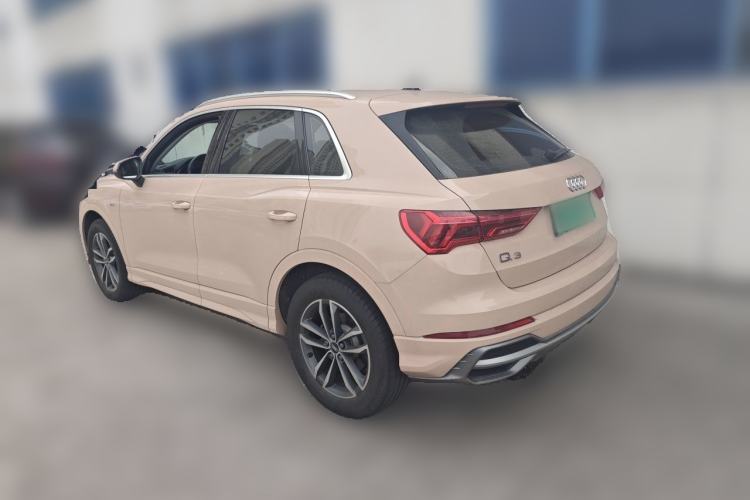 Used Audi Q3 2022 35 TFSI Progressive Dynamic Edition Rear Left 45 Deg