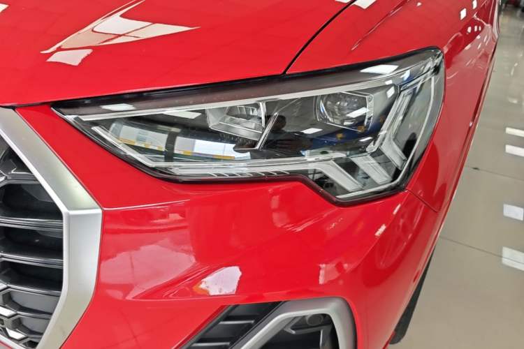 Used Audi Q3 2022 35 TFSI Fashion Dynamic Model Left Front Headlight