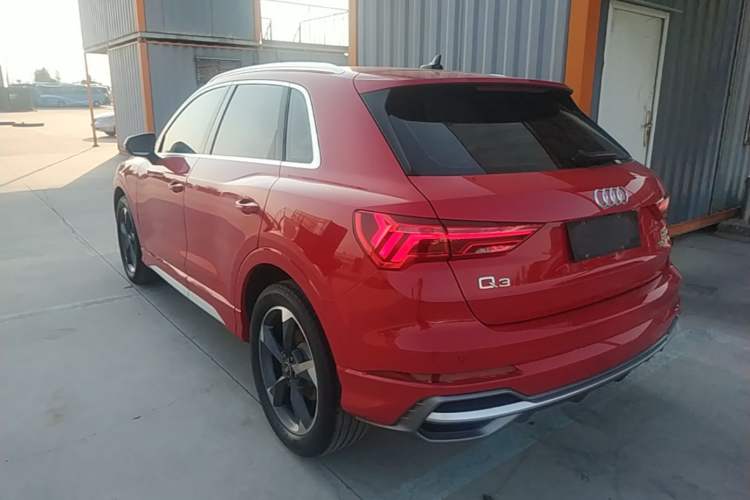 Used Audi Q3 2022 35 TFSI Fashion Dynamic Model Rear Left 45 Deg