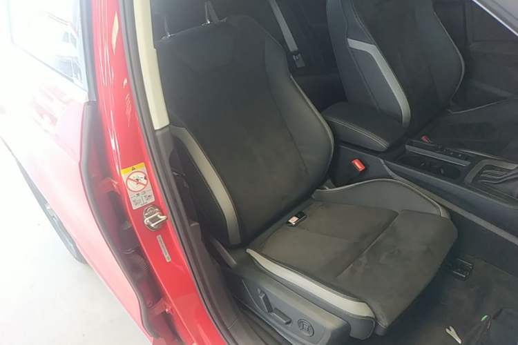 Used Audi Q3 2022 35 TFSI Fashion Dynamic Model Right Front Seat