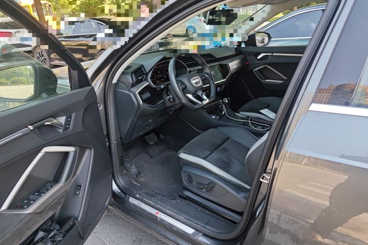 Used Audi Q3 2022 35 TFSI Fashion Dynamic Model Driver Seat