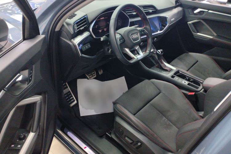 Used Audi Q3 2022 40 TFSI RS Package Performance Model Driver Seat