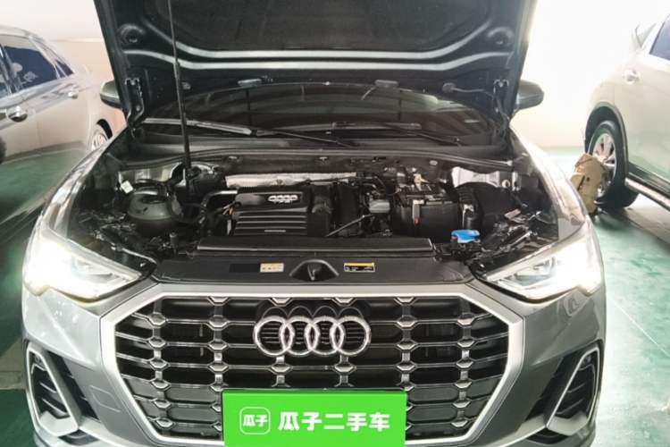 Used Audi Q3 2022 35 TFSI Fashion Dynamic Model Engine Bay