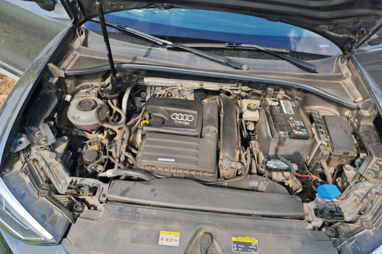 Used Audi Q3 2022 35 TFSI Fashion Dynamic Model Engine Bay