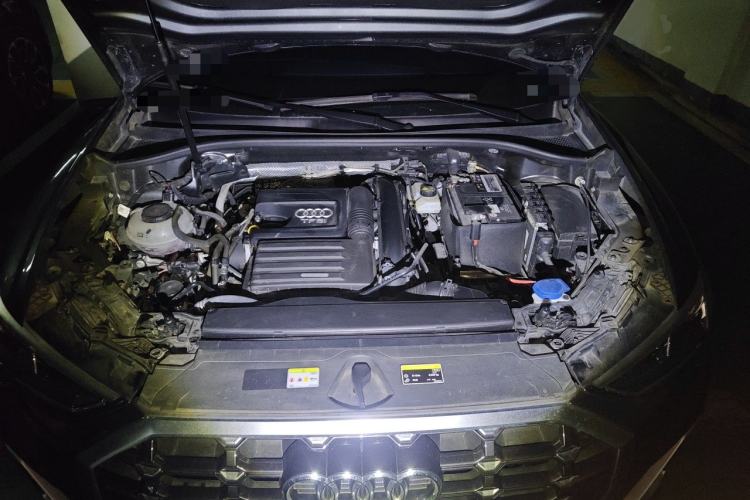Used Audi Q3 2022 35 TFSI Fashion Dynamic Model Engine Bay